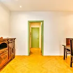 Basic Platja Apartmán Barcelona