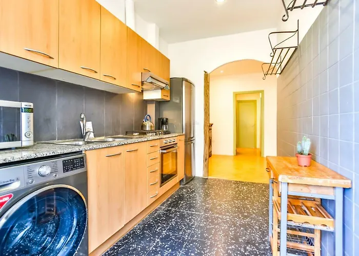 Basic Platja ברצלונה